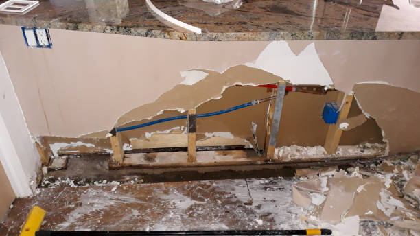 Best Water damage contractors near me  in Lakeside Park, KY